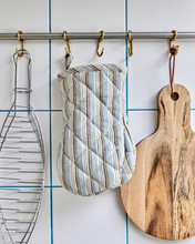 Load image into Gallery viewer, Oven Gloves | Blue + Sand | Set/2