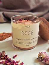 Load image into Gallery viewer, Botanical Mineral Bath Salts "Rosé" - BTS CONCEPT STORE