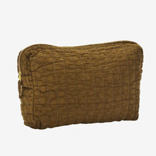 Load image into Gallery viewer, Quilted Wash Bag | Tobacco - BTS CONCEPT STORE