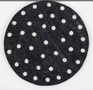 WOOL FELT Seat Pad | various | Dot