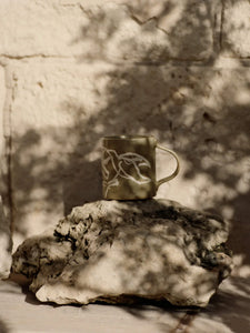 Ferm Living | Vuelo Mug | Elm Green
