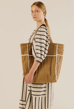 Load image into Gallery viewer, SIDELINE STUDIO | DAZE BAG | Toffee - BTS CONCEPT STORE