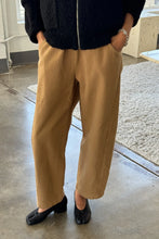 Load image into Gallery viewer, Le Bon Shoppe Tobacco Arc Pants | various sizes