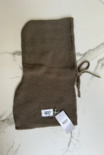 Load image into Gallery viewer, ØST London Rikke Cashmere Balaclava | Elephant