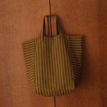 Load image into Gallery viewer, ELISABETH TOTE BAG TENNIS | BLACK + OLIVE