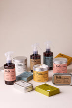 Load image into Gallery viewer, Peat Vegetable Wax Folk Tin Candle
