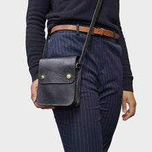 Load image into Gallery viewer, Black Small Leather Crossbody Bag with Pop Bag Closure