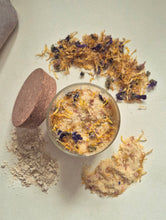 Load image into Gallery viewer, Botanical Mineral Bath Salts "Glow" - BTS CONCEPT STORE