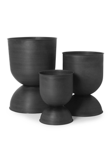 Ferm Living Hourglass Pot Small | Black
