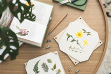 Load image into Gallery viewer, Large Flower Press | Silhouette