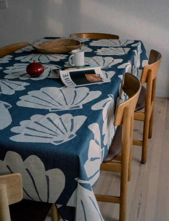 Snäcka Linen Tablecloth | 149x250